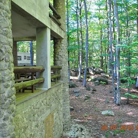 Casa Nel Bosco Alle Macinaie דירה